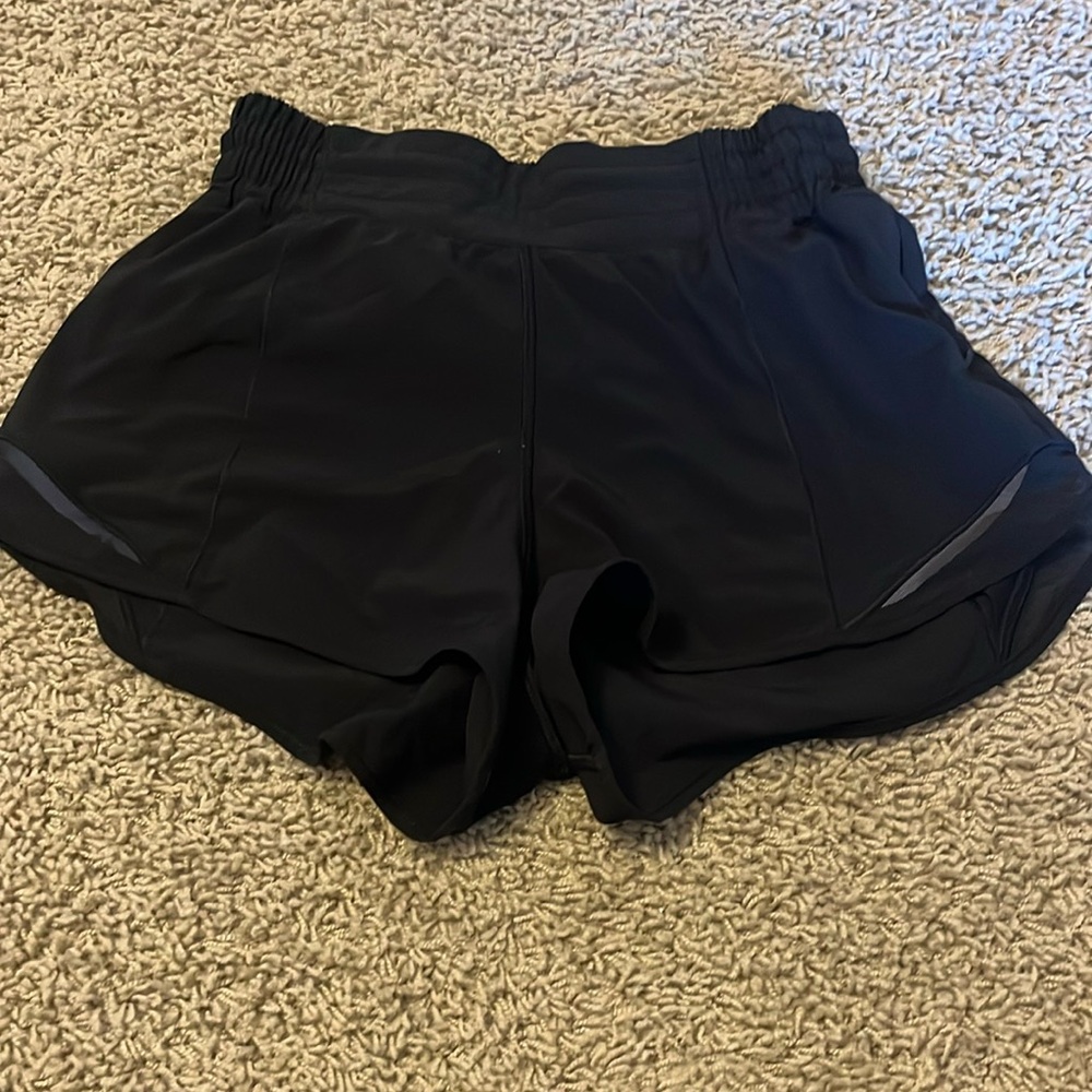 Lululemon Low Rise Hottie Hot